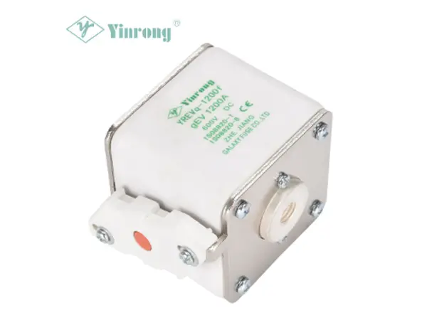 Chức năng của Ô tô EV và Cầu chì EVSE là gì?