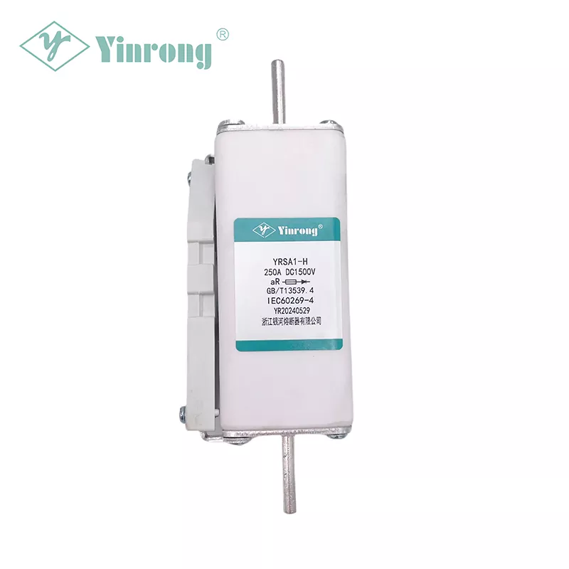 Cầu chì tốc độ cao 1500V